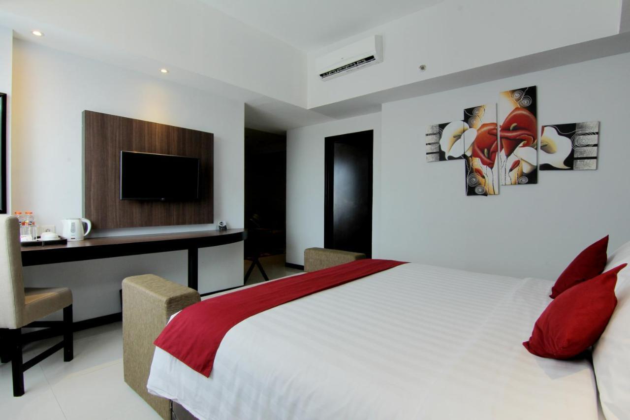 The Sun Hotel Madiun Luaran gambar