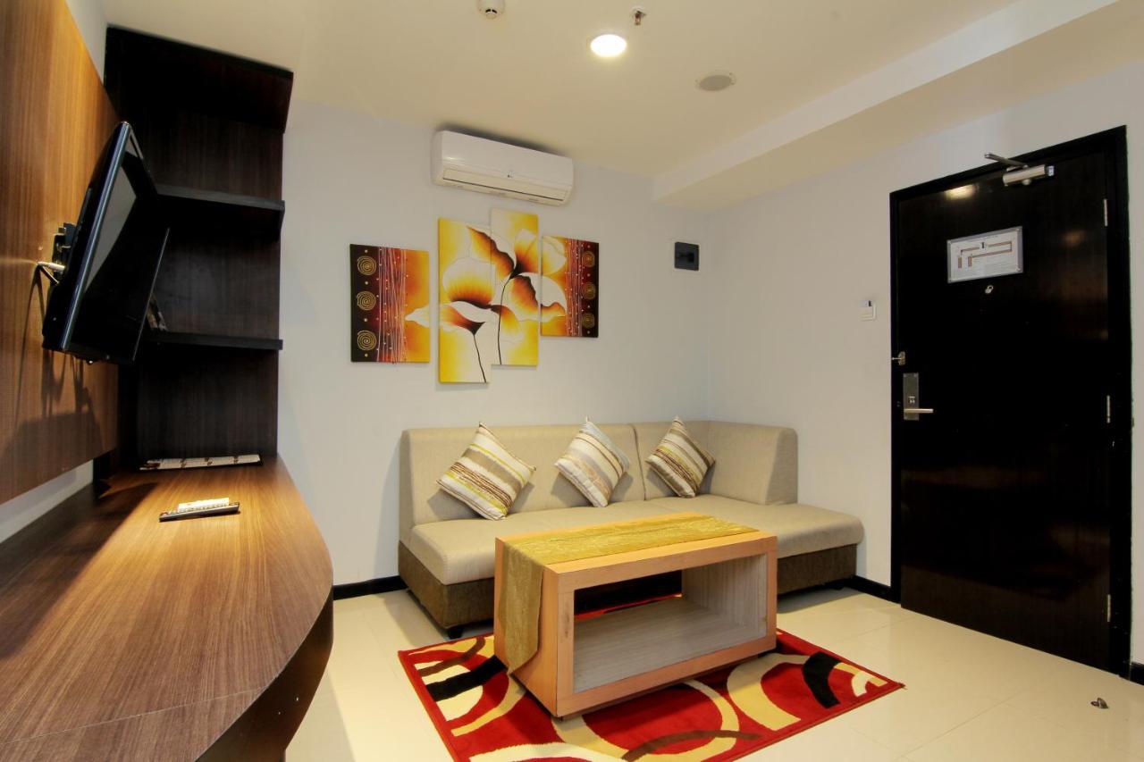 The Sun Hotel Madiun Luaran gambar