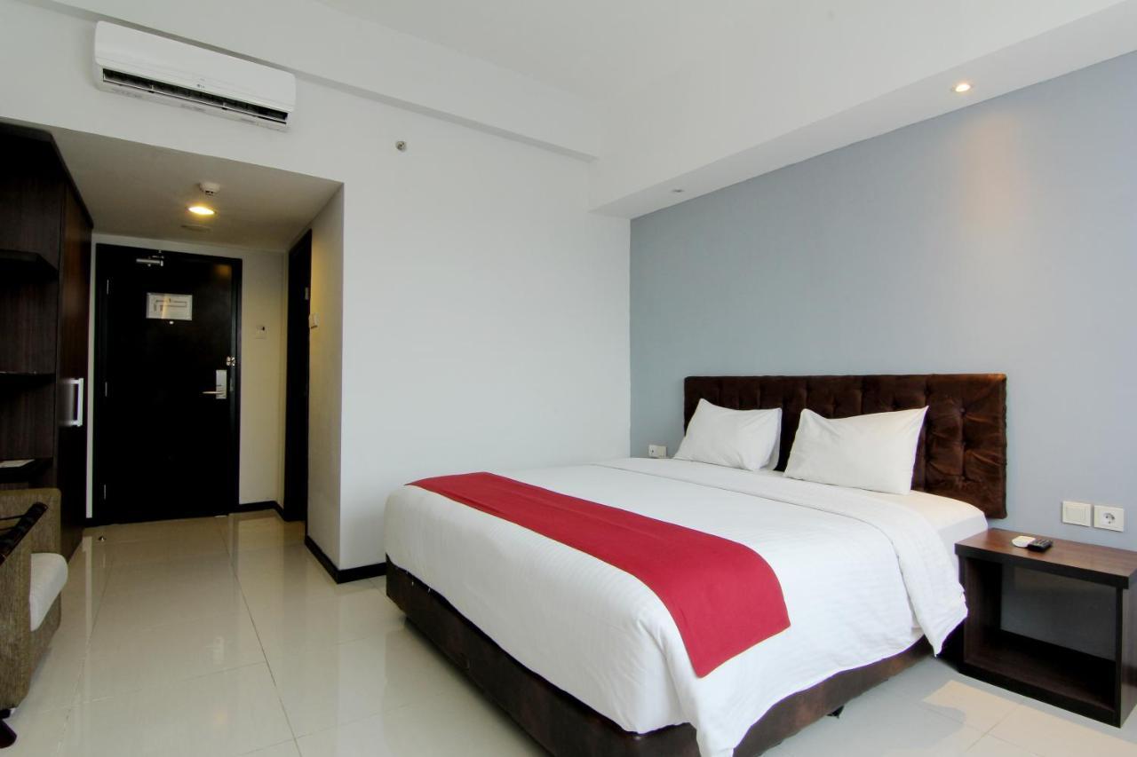 The Sun Hotel Madiun Luaran gambar