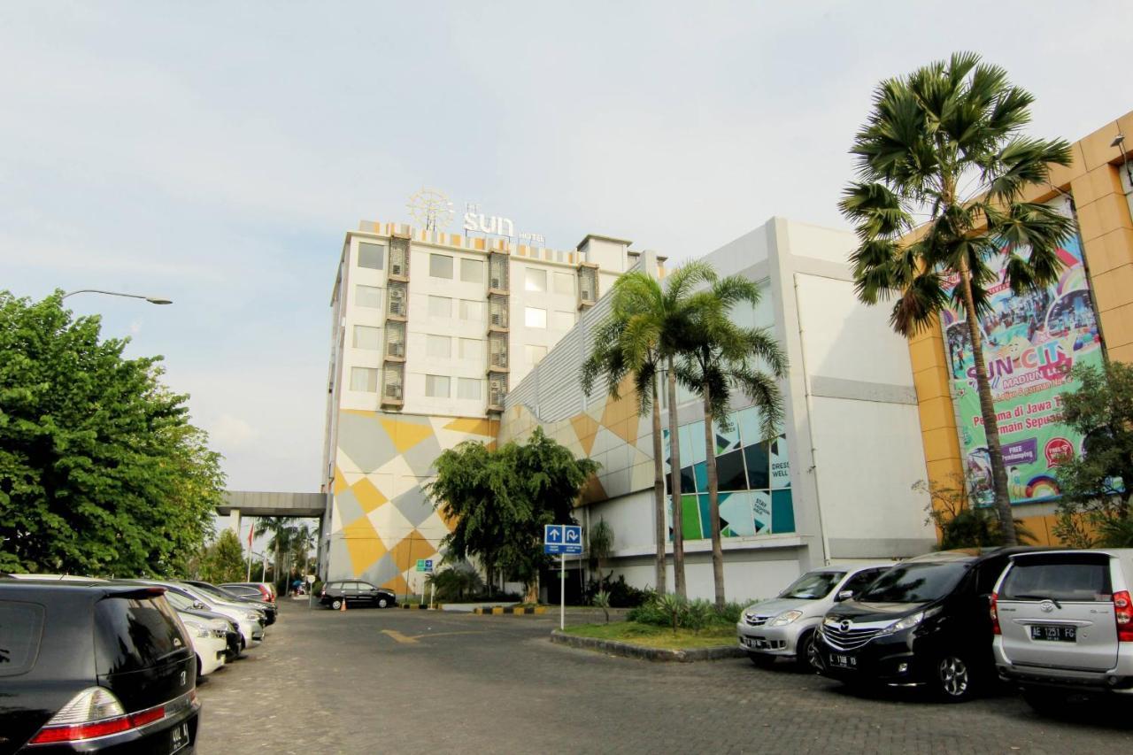 The Sun Hotel Madiun Luaran gambar